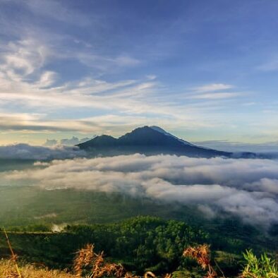 Being able to catch sunrise at 1,717m above sea level on top of Mt Batur was really nice. You get to see the caldera, the monkeys that are living there, as well as being able to cook breakfast (eggs) in the crater (it's an active volcano) was really worth the 2-hour hike that starts at 4am (pickup from the homestay at 2am!). The mountains in the foreground are Mt Abang and Mt Agung, which is the highest point in the island of Bali at 3,031m.